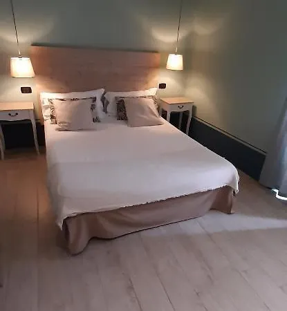 Al22 Di Piazza Del Gesu 3* Viterbo